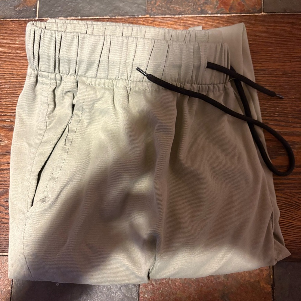 men’s unknown cargo pants
